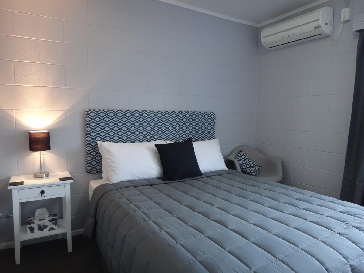 Amble In Motel Stratford Eksteriør bilde
